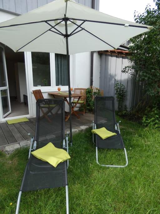 Ruhiges Garten-Studio Chiara Gstadt Laeufers Chiemsee Holiday Home غشتات أم كيمزي المظهر الخارجي الصورة